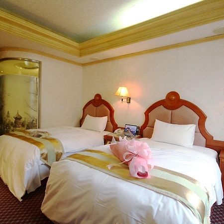Wang Fu Hotel Мяоли Экстерьер фото