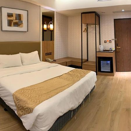 Wang Fu Hotel Мяоли Экстерьер фото