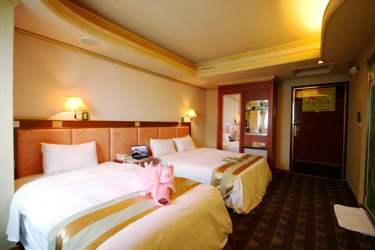Wang Fu Hotel Мяоли Экстерьер фото